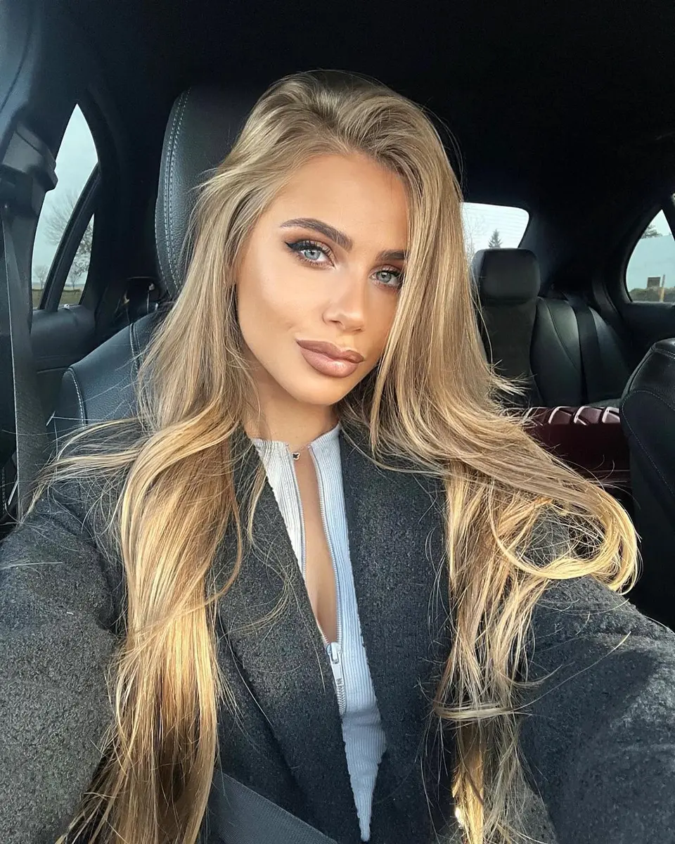 Агата эскорт в городе Москва