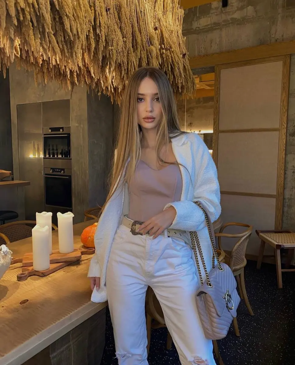 Эми эскорт в городе Москва