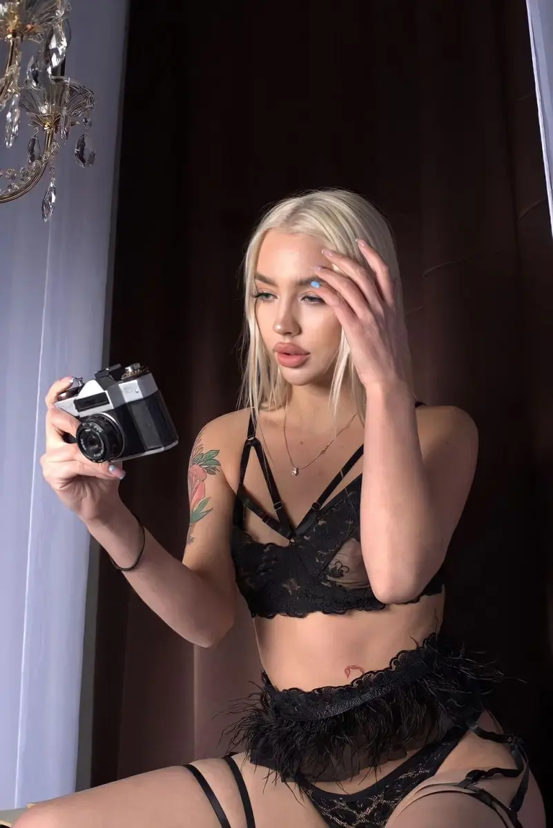 Анетти эскорт в городе Москва