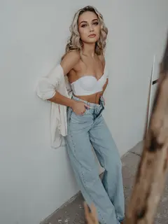 Арина эскорт в городе Москва