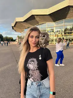 Арина эскорт в городе Москва