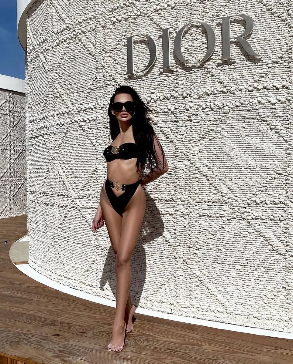 Белла эскорт в городе Москва