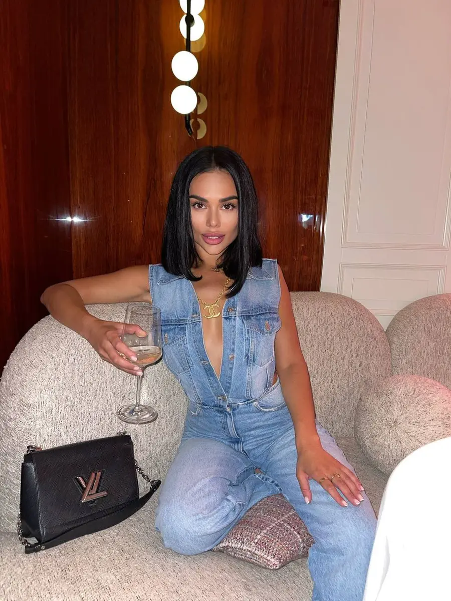 Белла эскорт в городе Москва