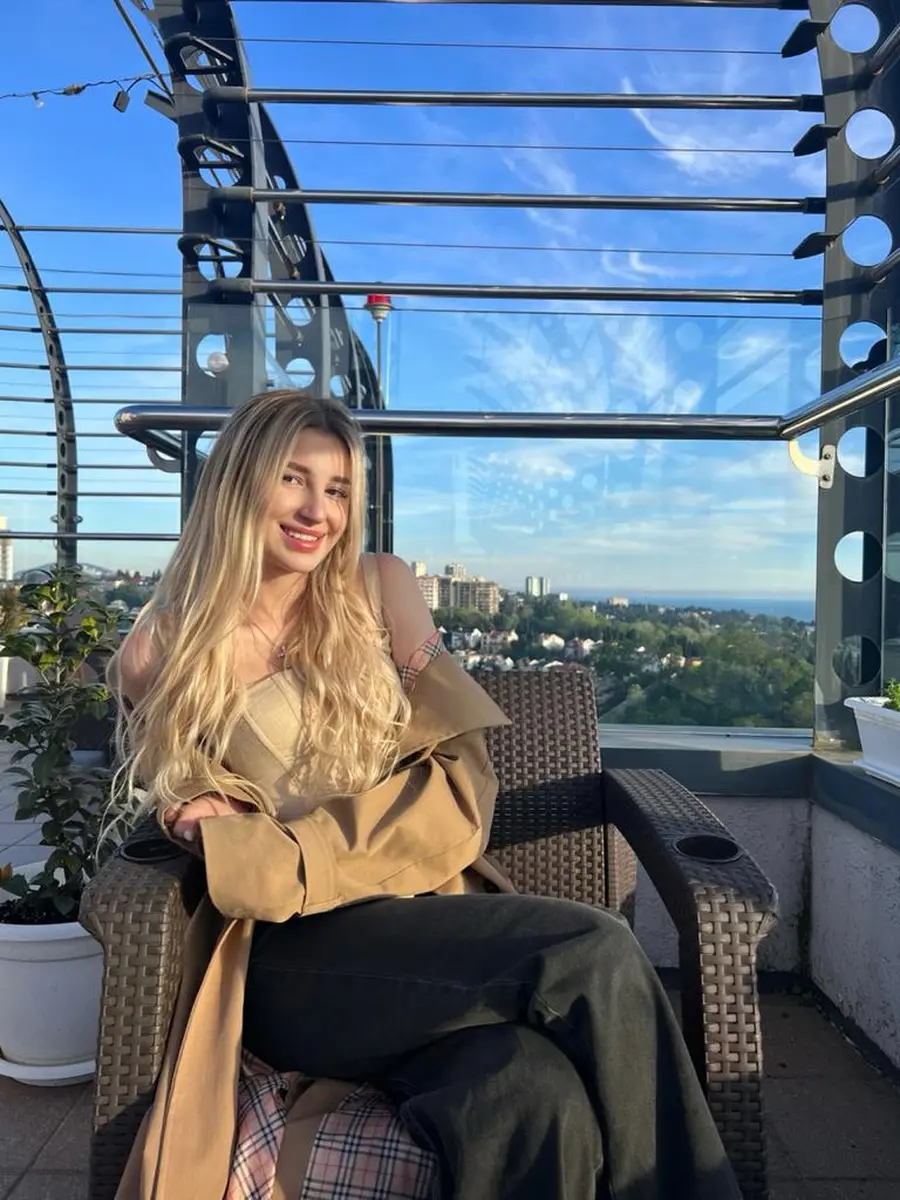 Шарлин эскорт в городе Москва