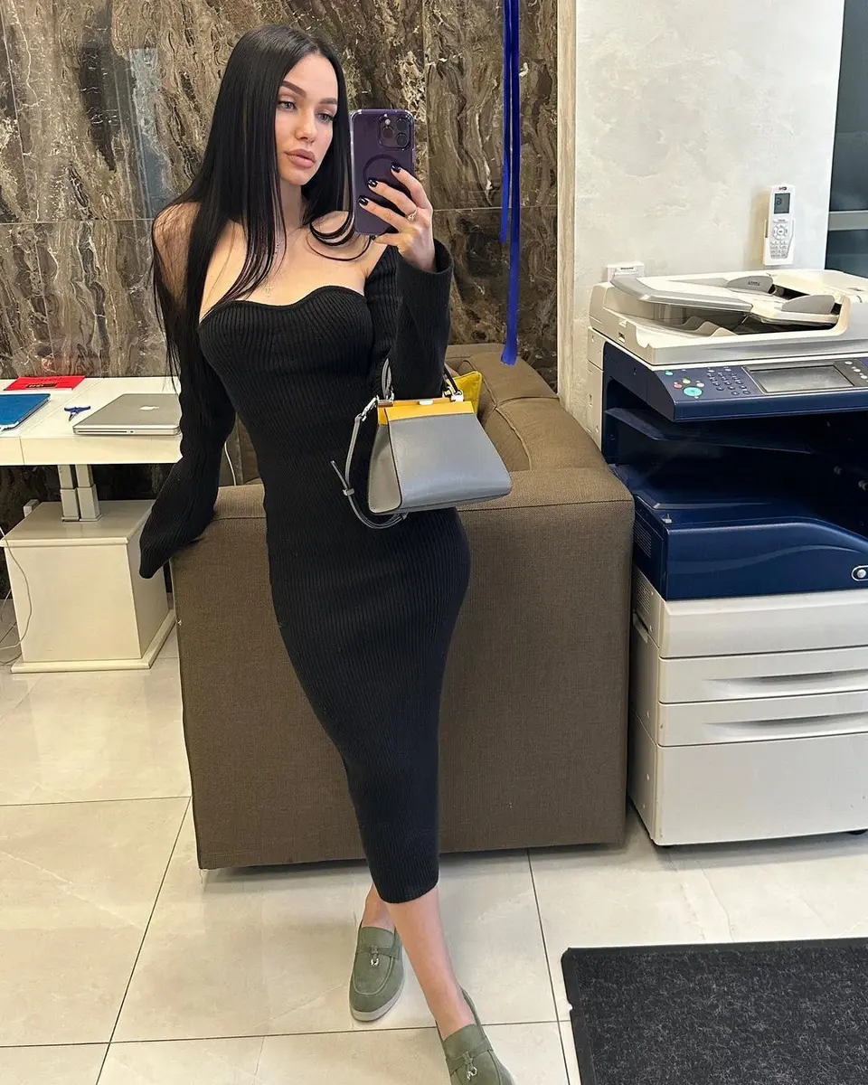 Эльнора эскорт в городе Москва