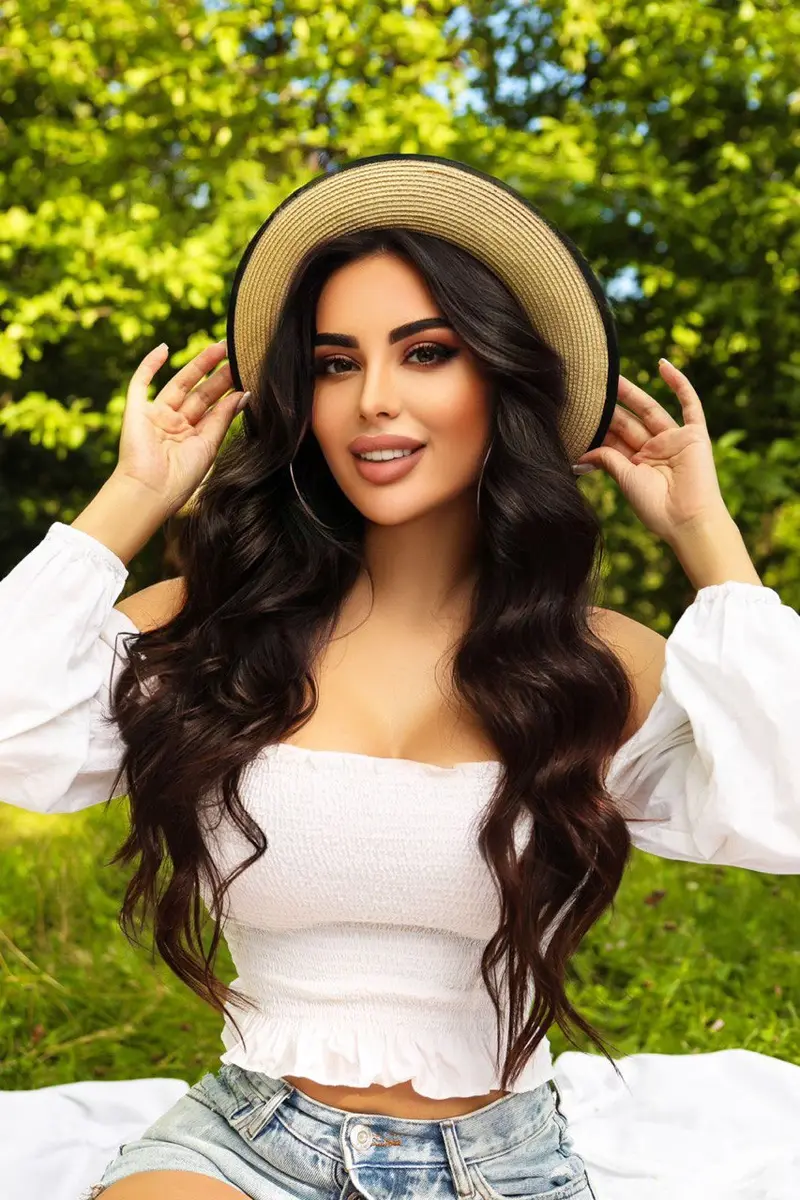 Джина эскорт в городе Москва