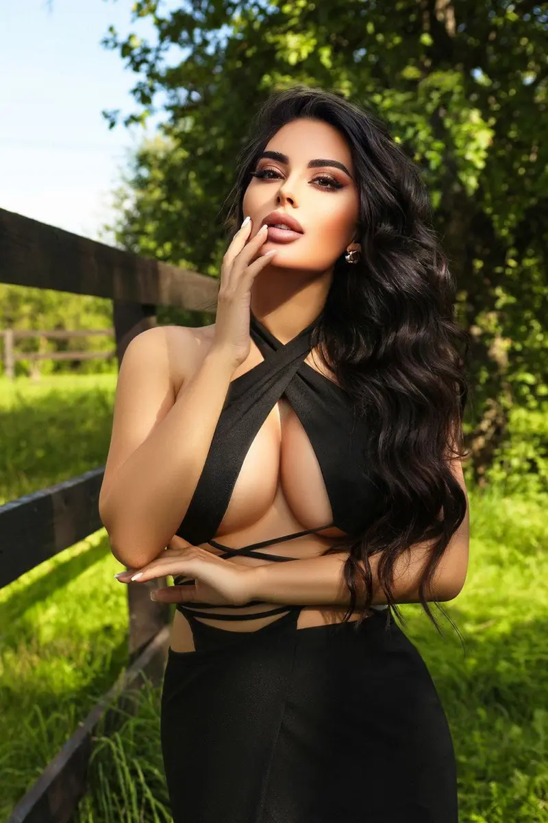 Джина эскорт в городе Москва