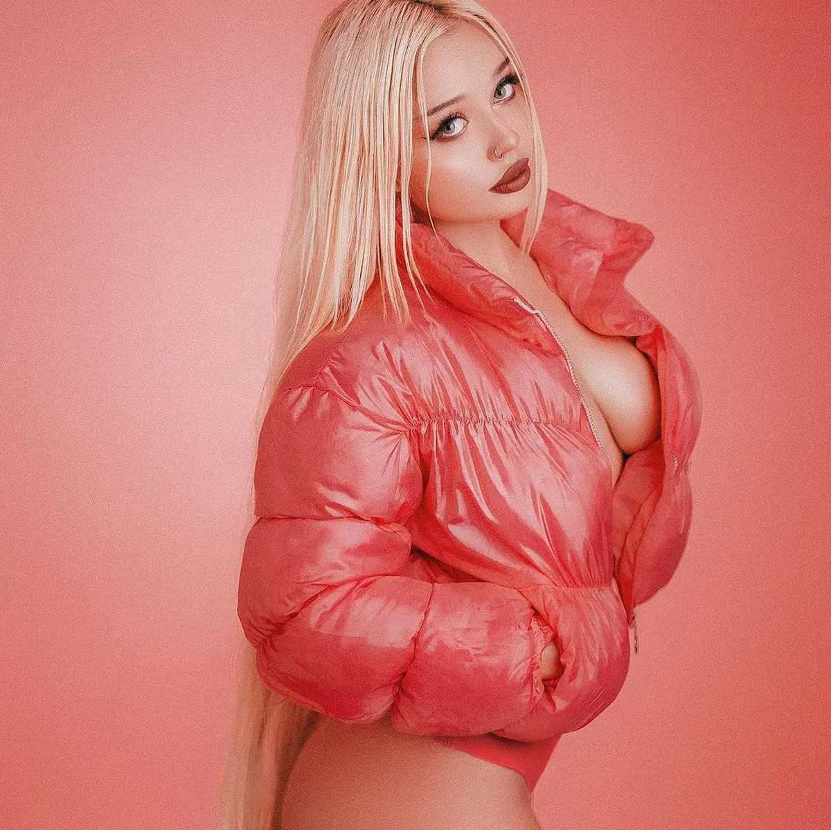 Гвин эскорт в городе Москва