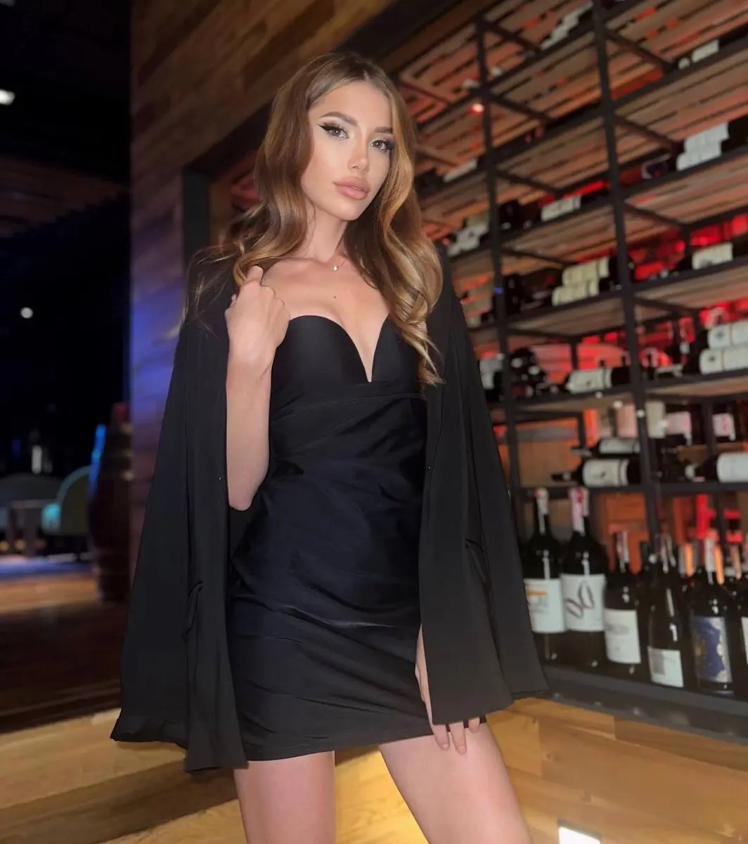 Хелен эскорт в городе Москва