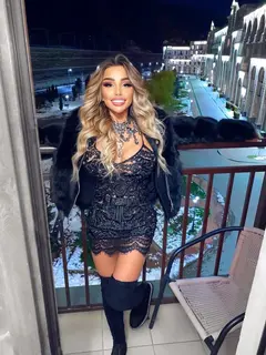 Карди Топ эскорт в городе Москва