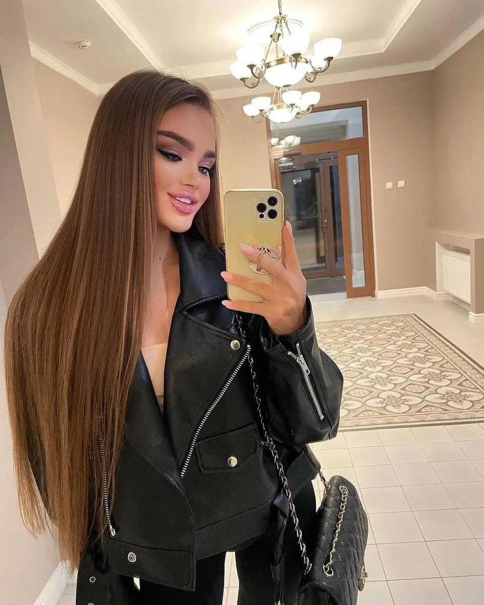 Карина эскорт в городе Москва