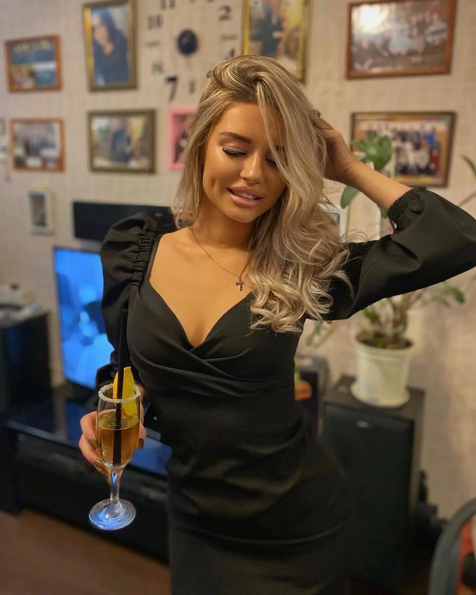 Кира эскорт в городе Москва