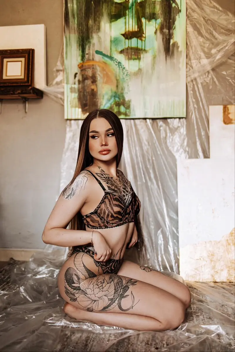 Лена эскорт в городе Москва