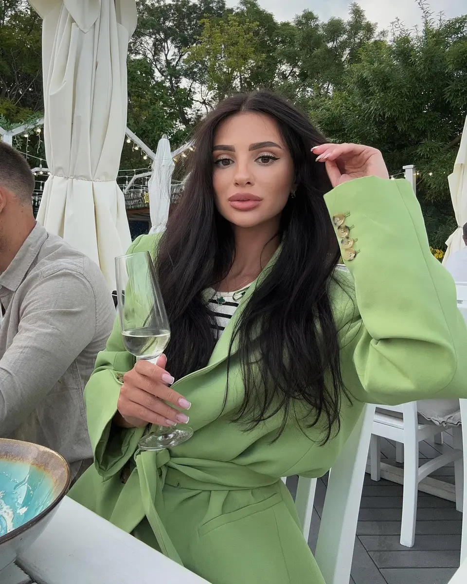 Марина эскорт в городе Москва