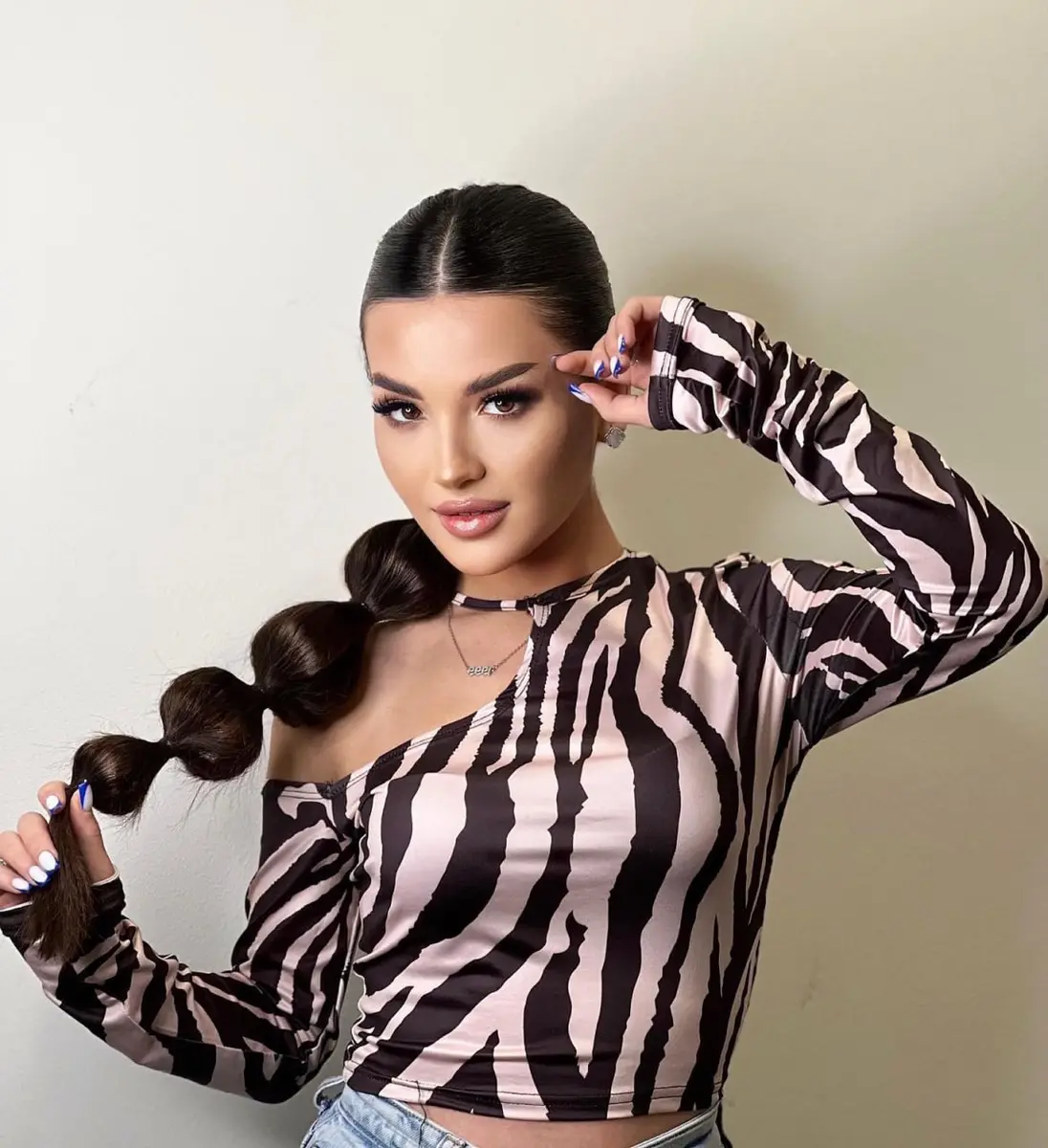 Май эскорт в городе Москва