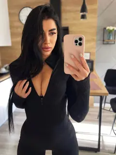 Миланка эскорт в городе Москва