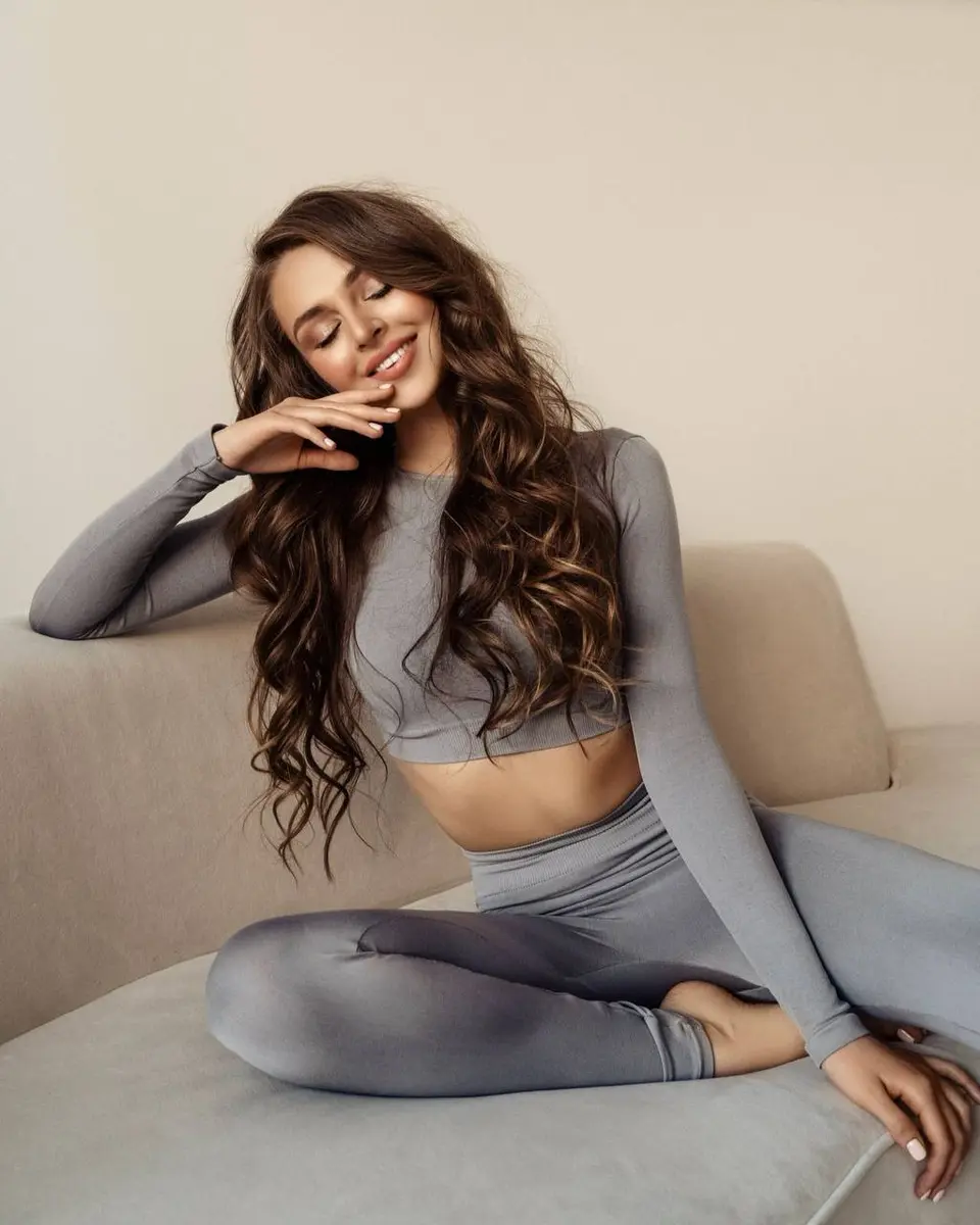 Молли эскорт в городе Москва