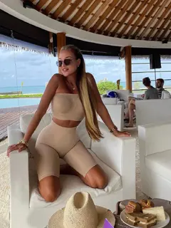 Надя эскорт в городе Москва