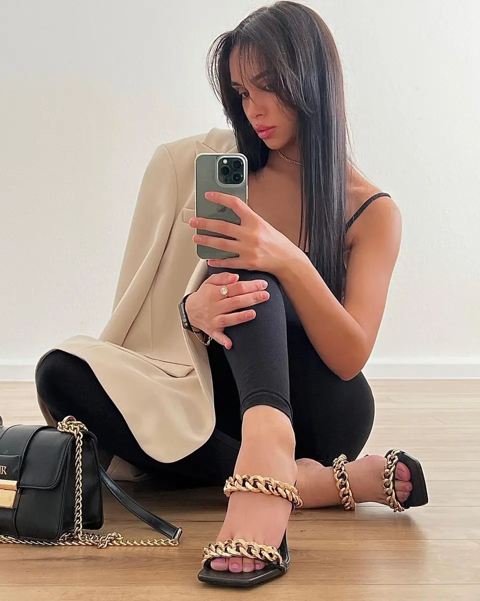 Нина эскорт в городе Москва