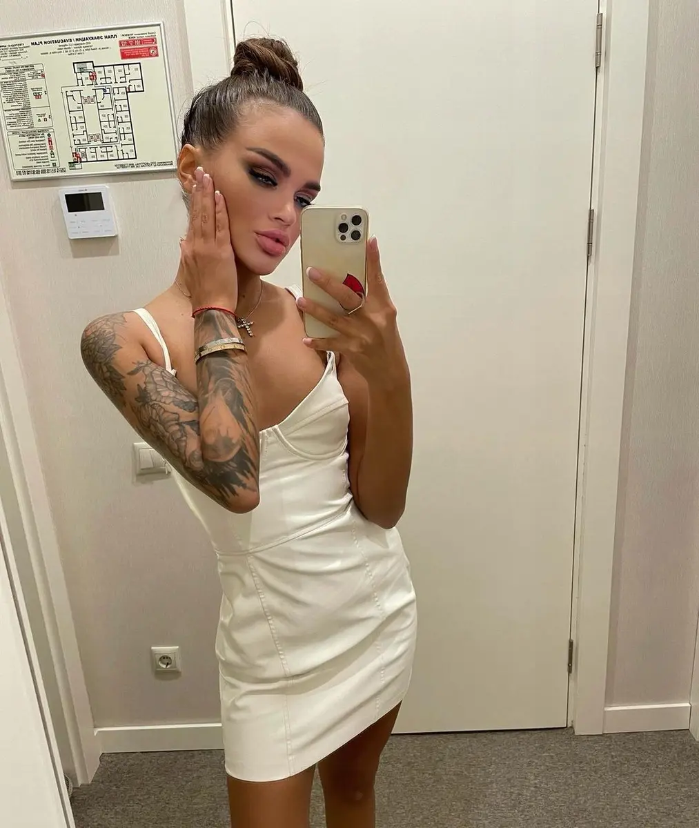 Оля эскорт в городе Москва