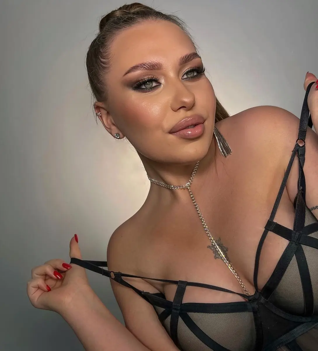 Pavla эскорт в городе Москва