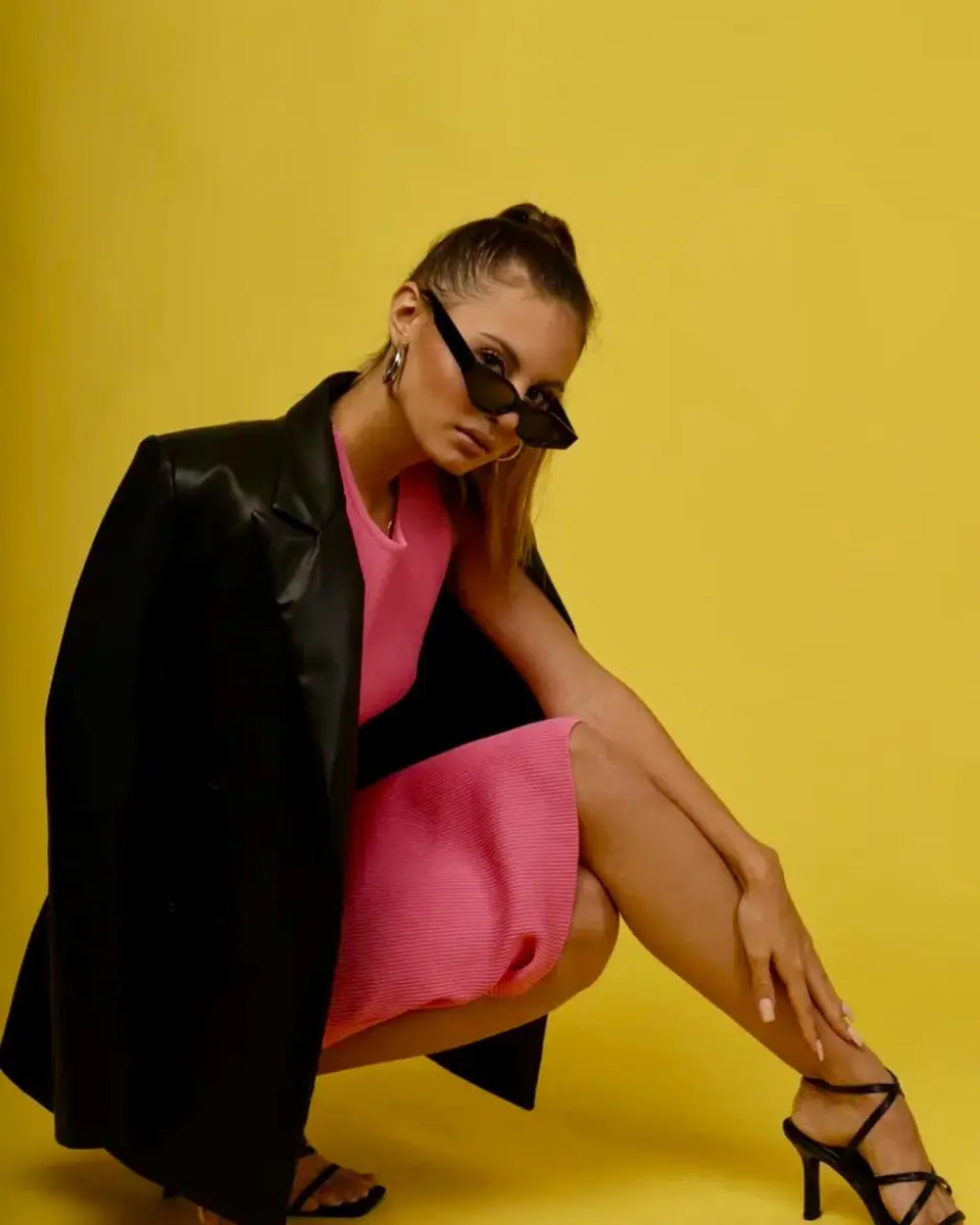 Перри эскорт в городе Москва