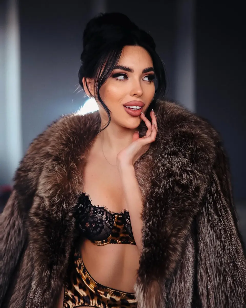 Регина эскорт в городе Москва