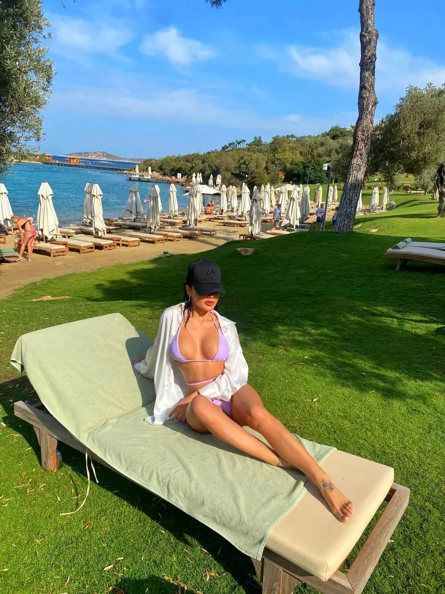 Рената эскорт в городе Москва