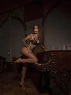 Самфир эскорт в городе Москва