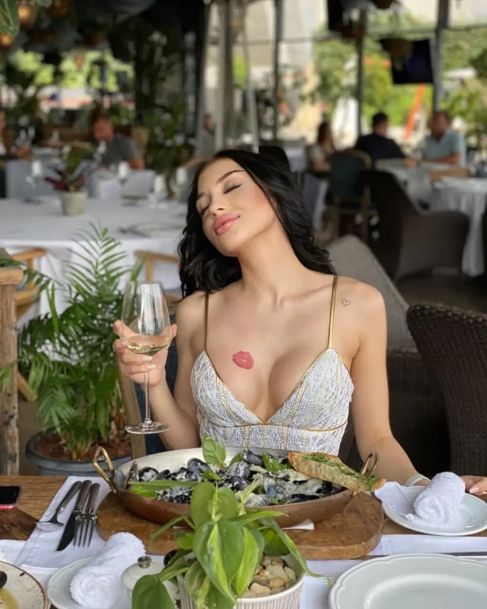 Устина эскорт в городе Москва