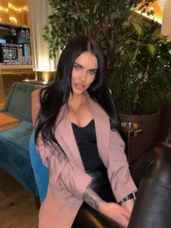 Влада эскорт в городе Москва