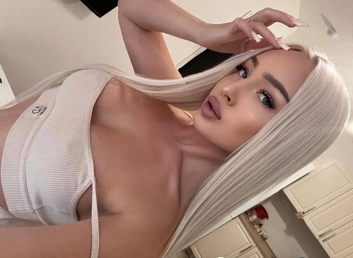 Ясна эскорт в городе Москва